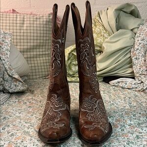 Shyanne Brown Floral Snip-Toe Boots